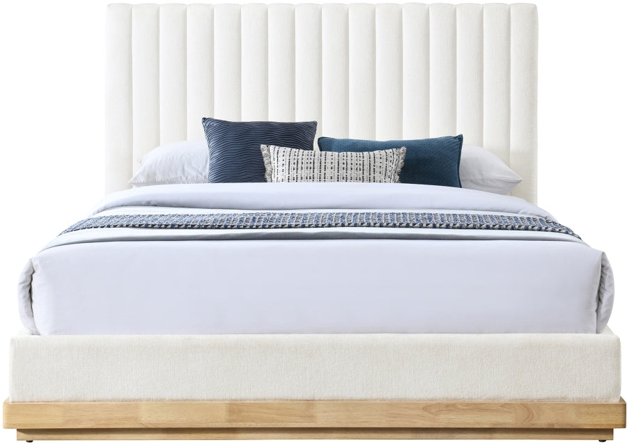 Lacy Chenille Signature Bed