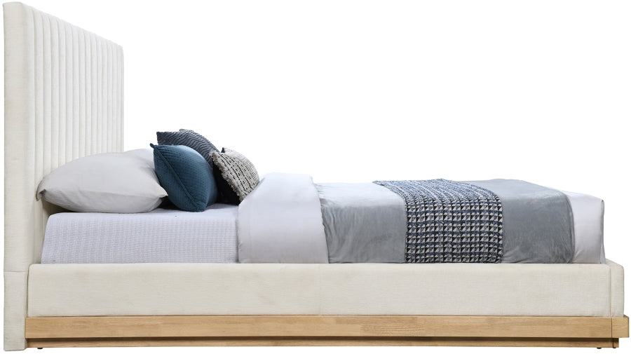 Lacy Chenille Signature Bed