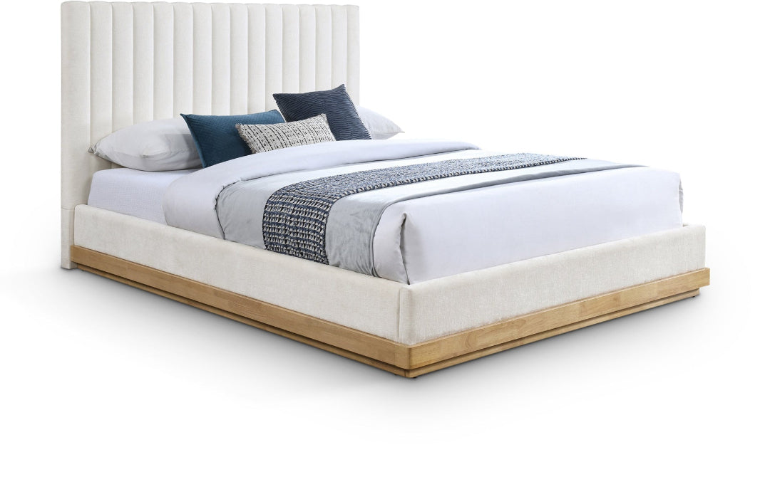 Lacy Chenille Signature Bed
