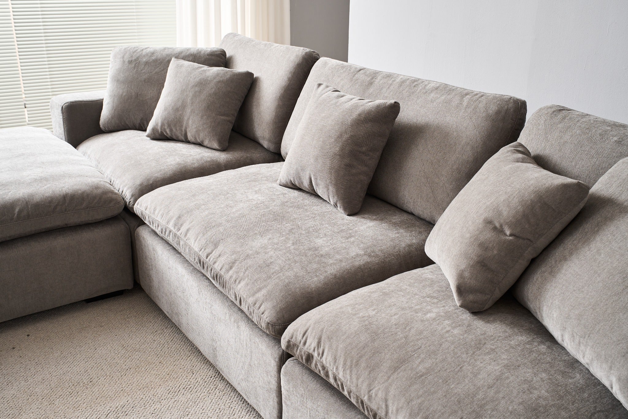 Norwick Grey Cloud Sectional Sofa – 4-Piece