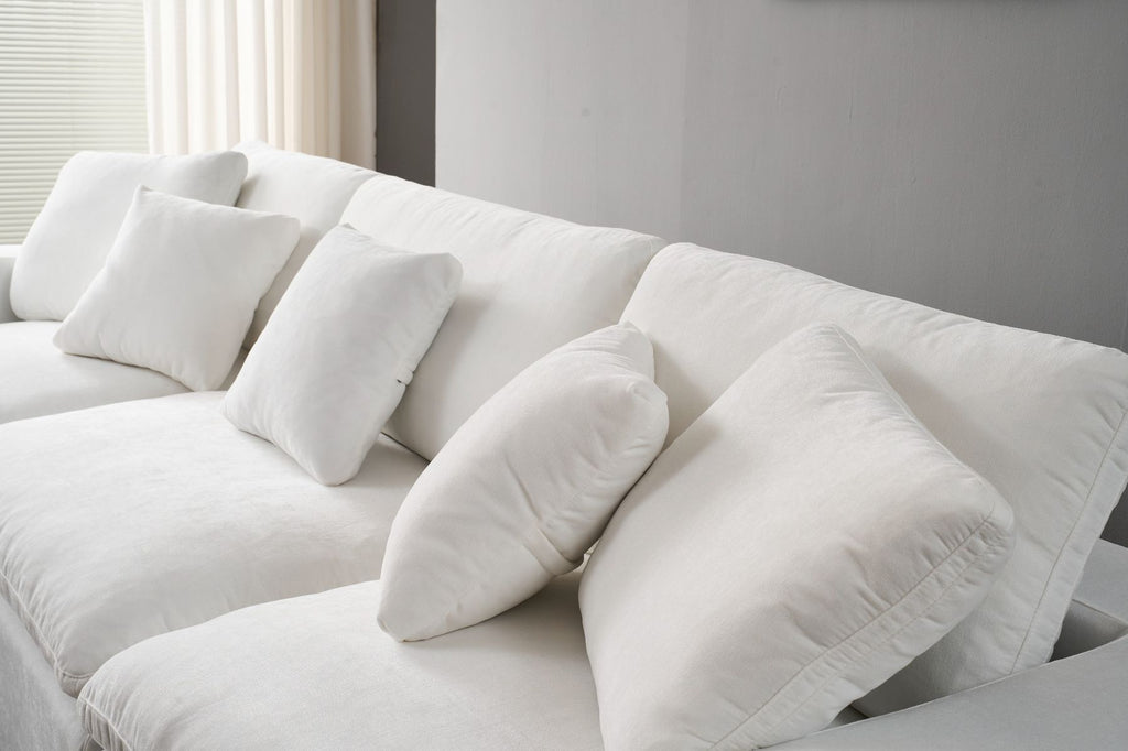 Norwick White Cloud Sectional Sofa – 4-Piece
